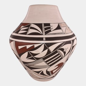 Pam Navasie Vintage Hopi Polychome Southwestern Art Pottery Jar