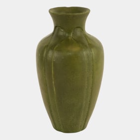 Grueby Vintage Arts and Crafts Pottery Incised Organic Matte Green Ceramic Vase