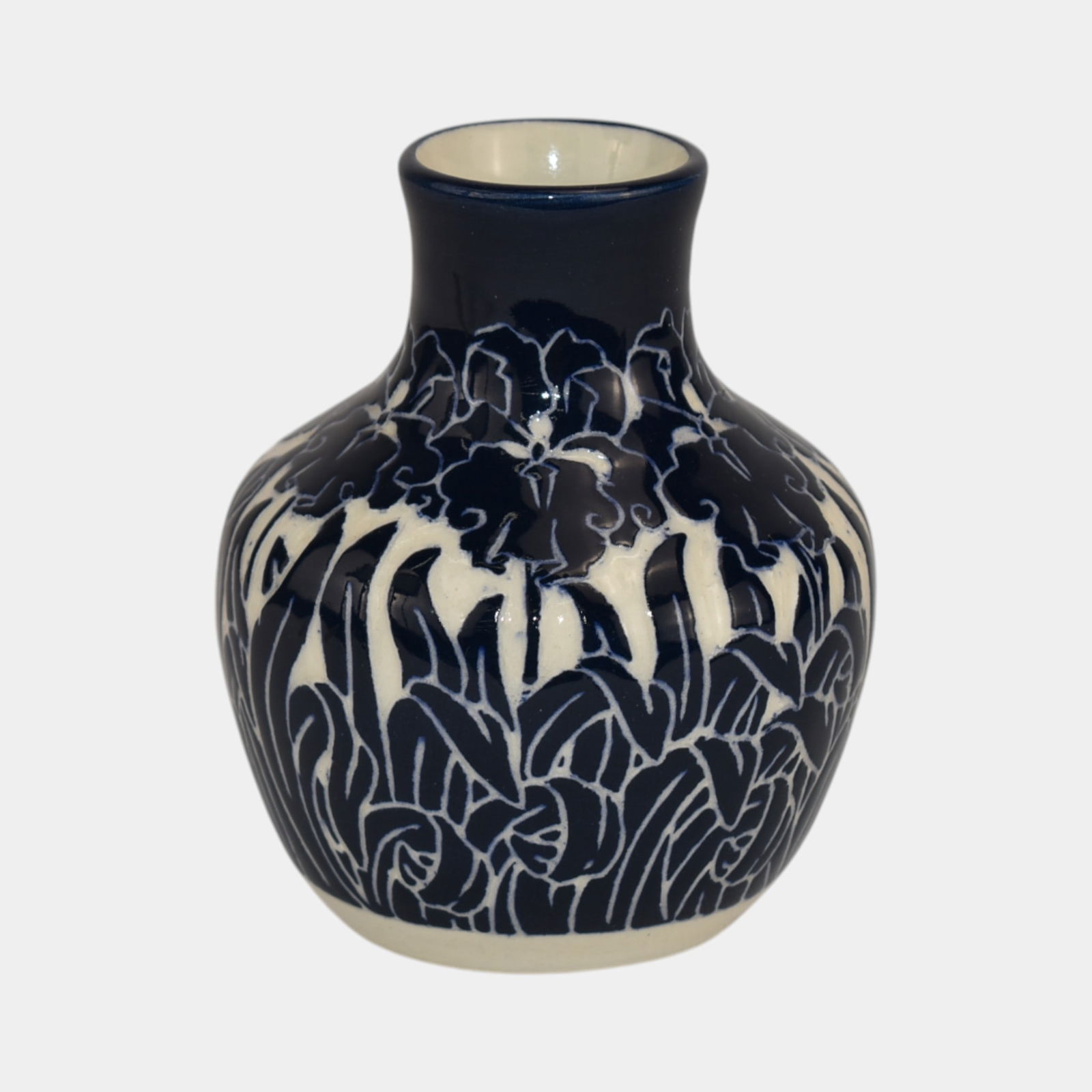 Ken Tracy Pottery 2014 Vintage Art Pottery Ceramic Iris Vase (1 of 6)