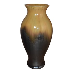 Fulper 1909-17 Pottery Brown And Mirror Black Tall Vase 536