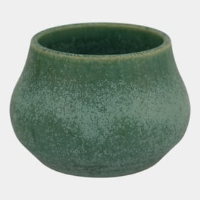 Grueby Faience Arts And Crafts Bulbous Green Squat Cabinet Vase