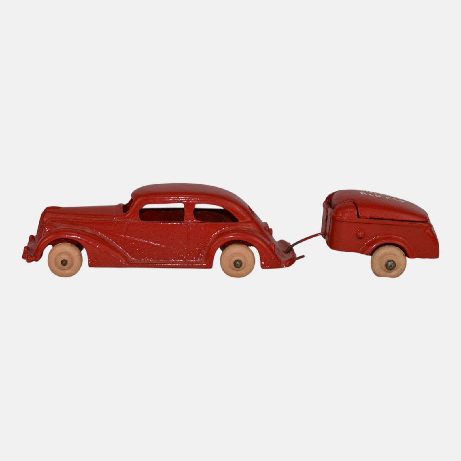Vintage 1930s Arcade Cast Iron Sedan & Mullins Red Cap Trailer in Red (1 of 6)