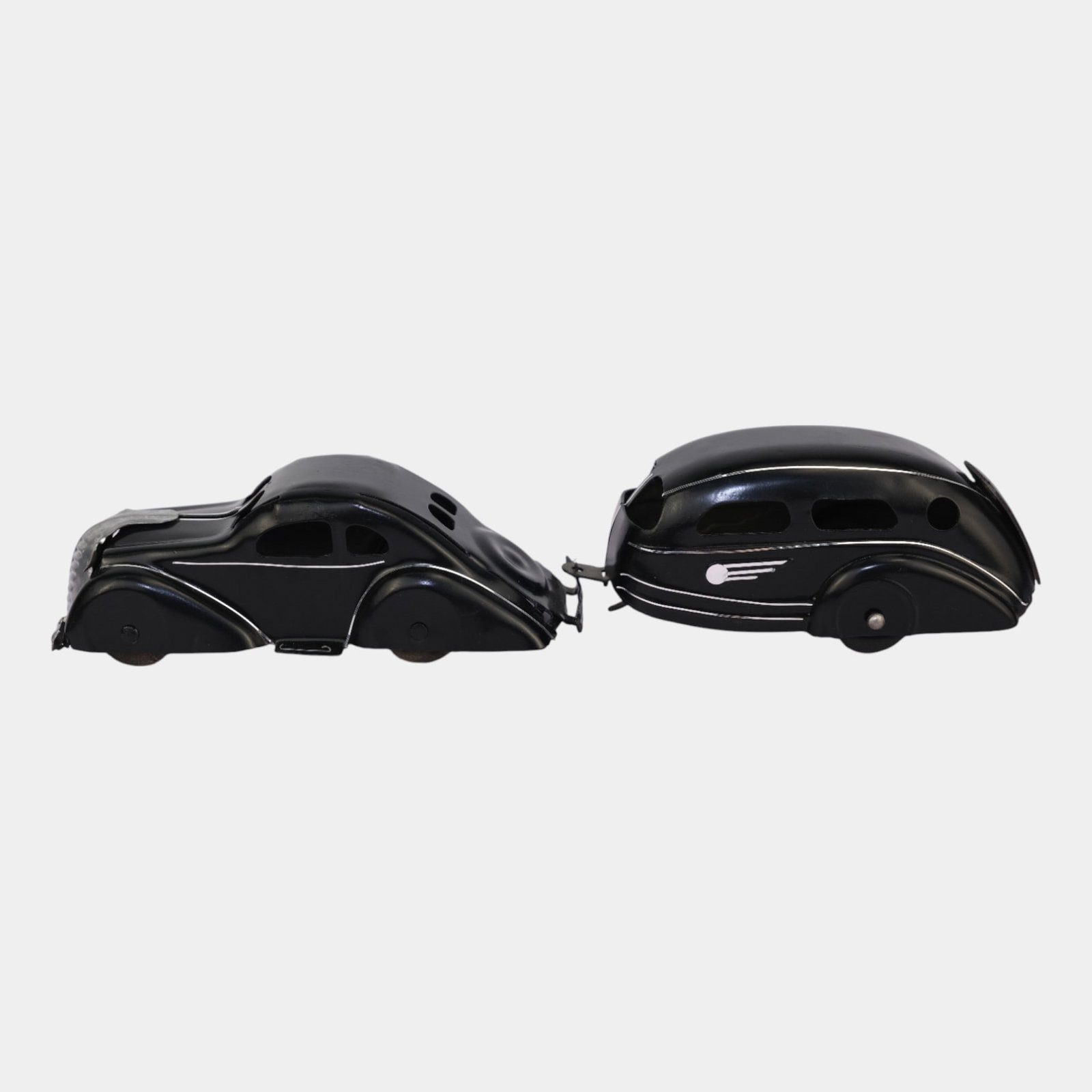 Wyandotte Toys Black Streamlined Coup & Travel Trailer Pressed Steel Toy: We offer in house shipping on all items. Plus spend $2000 on winning bids and your shipping is free. Wyandotte Toys Black Streamlined Coup & Travel Trailer Pressed Steel Toy Sleek vintage Wyandotte ti