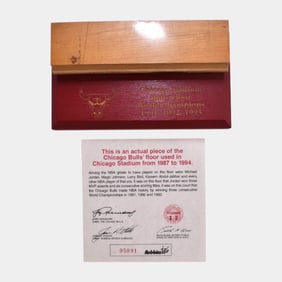Chicago Bulls Stadium Hardwood Floor Mounted With COA
