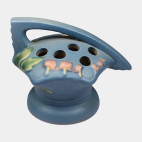 Roseville Bleeding Heart Blue 1940 Vintage Art Pottery Ceramic Flower Frog 40