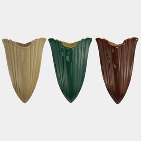 Roseville Mayfair 1952 Mid Century Modern Corner Wall Pockets 1014-8