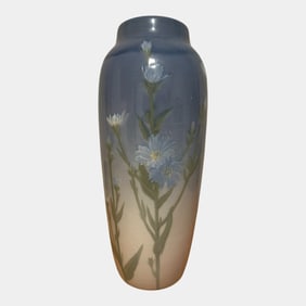 Rookwood 1906 Art Pottery Iris Glaze Blue White Floral Vase 907D Shirayamadani