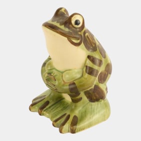 Brush McCoy 1967 Mid Century Art Pottery Green Sitting Frog Ornament Figurine