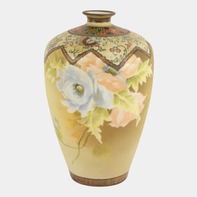 Morimura Brothers Japanese Porcelain Hand Painted Pastel Poppy Bloom Vase