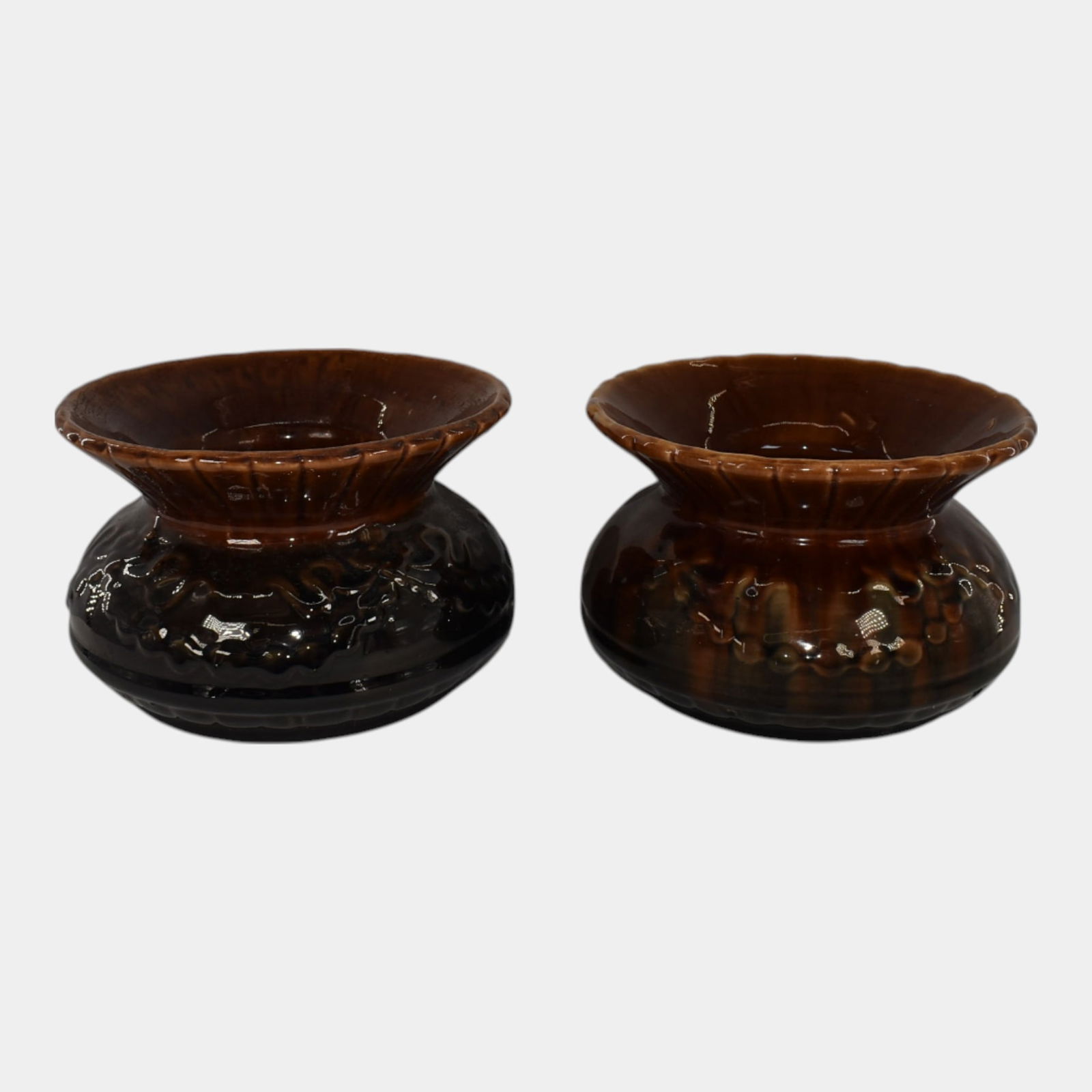 Brush McCoy Vintage Art Pottery Brown Cuspidor Spittoon Planters: We offer in house shipping on all items. Plus spend $500 on winning bids and your shipping is free. Brush McCoy Vintage Art Pottery Brown Cuspidor Spittoon Planters Matching attractive forms with a br