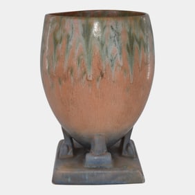 Roseville Futura 1928 Art Pottery Ostrich Egg Vase 400-7