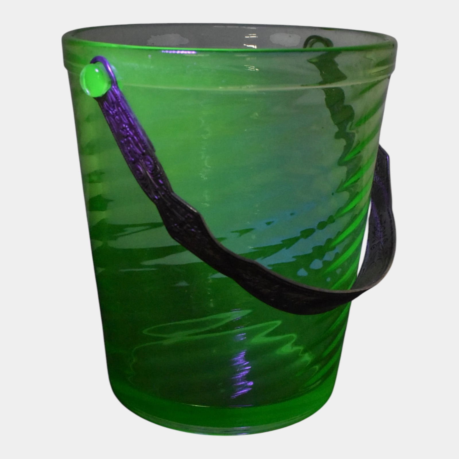 Uranium Green Depression Glass Ice Bucket (1 of 4)