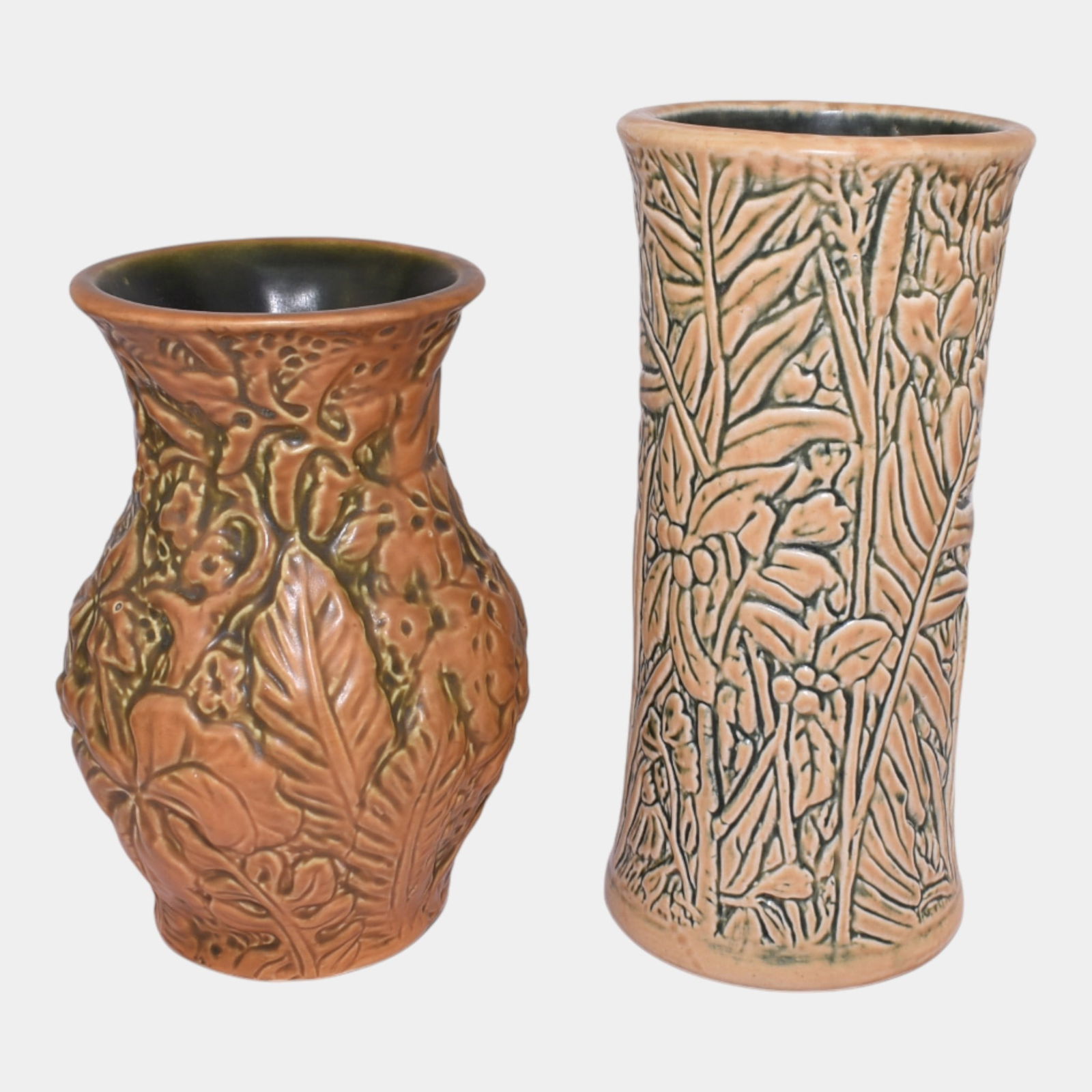 Weller Marvo Ceramic Vases: We offer in house shipping on all items. Plus spend $2000 on winning bids on qualified items and your shipping is free. Weller Marvo Ceramic Vases Excellent original condition. No chips, cracks, dama