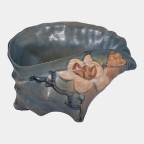 Roseville Magnolia Blue 1943 Vintage Art Pottery Conch Shell Planter Vase 454-8