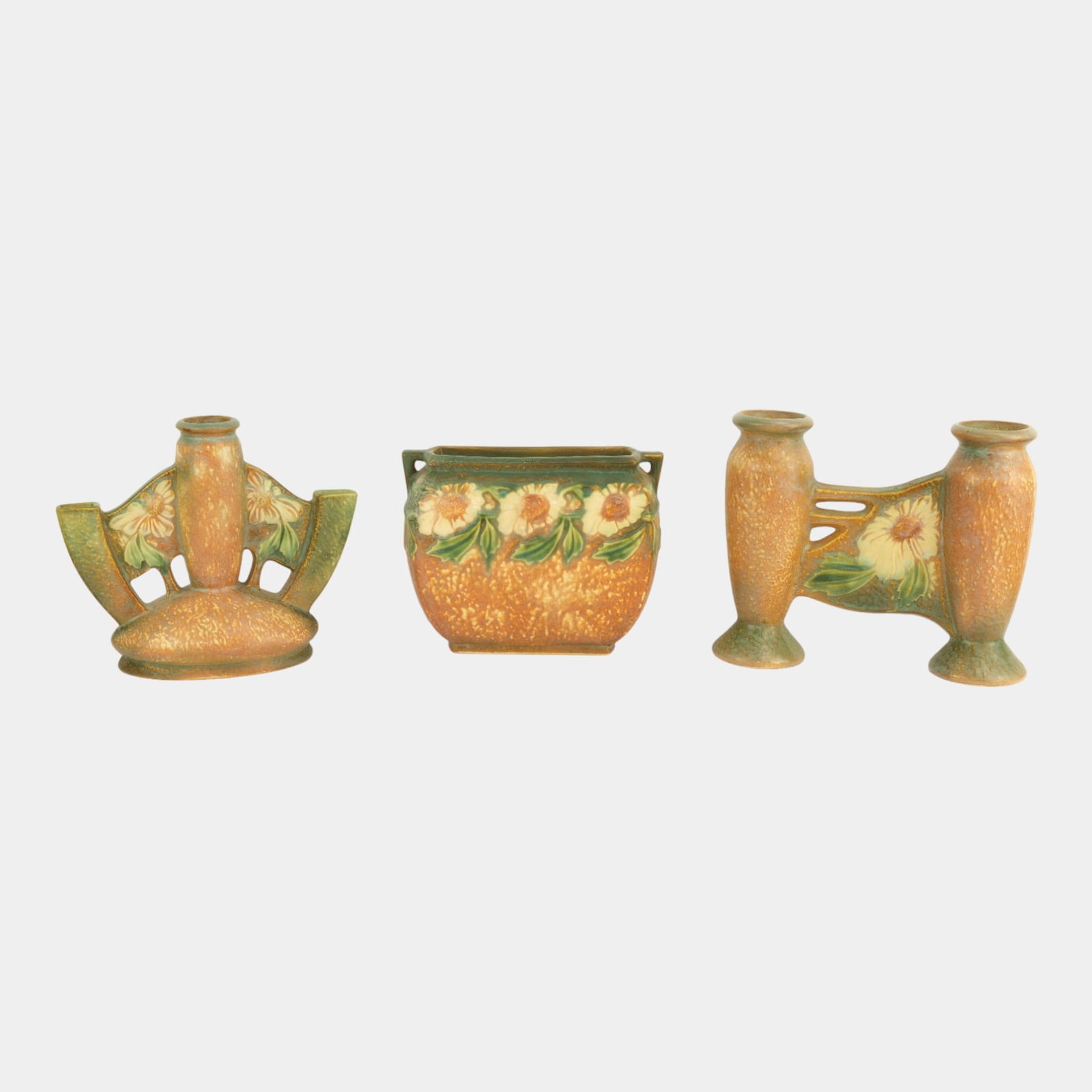 Roseville Dahlrose 1928 Vintage Arts And Crafts Pottery Brown Bud Vases: We offer in house shipping on all items. Plus spend $2000 on winning bids on qualified items and your shipping is free. Roseville Dahlrose 1928 Vintage Arts And Crafts Pottery Brown Bud Vases Set of