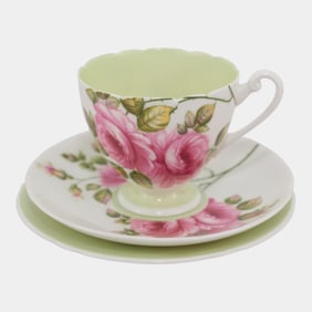 Shelley China England Vintage "Ramble Rose" Red Floral Cup & Saucer Tea Trio Set