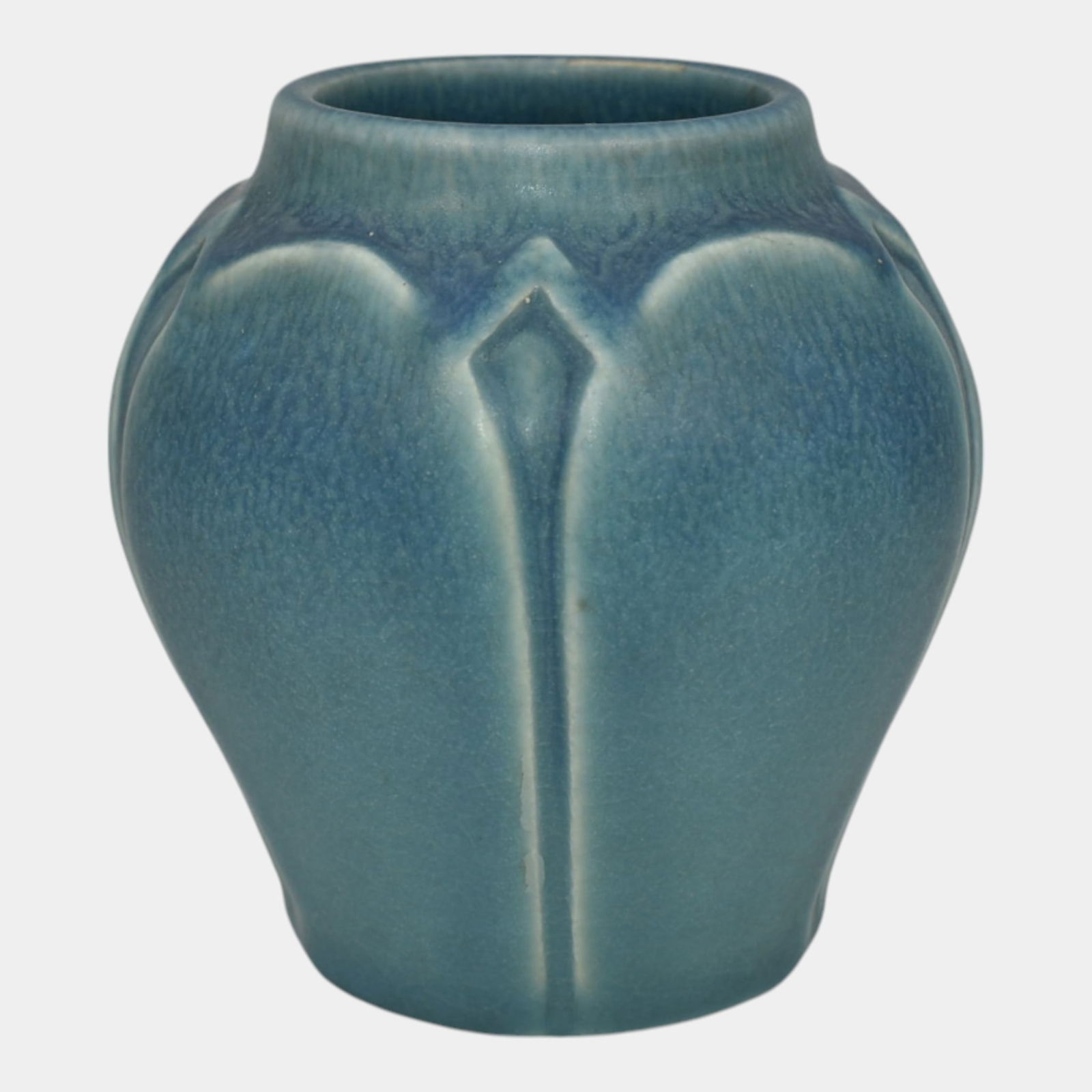 Rookwood 1918 Vintage Arts And Crafts Pottery Blue Ceramic Vase 2089: We offer in house shipping on all items. Plus spend $2000 on winning bids on qualified items and your shipping is free. Rookwood 1918 Vintage Arts And Crafts Pottery Blue Ceramic Vase 2089 Superb mol