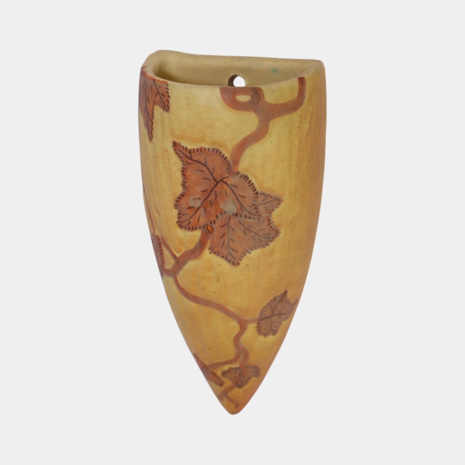 Ohio Pottery Roseville Sylvan Style Vintage Ceramic Leaf Design Wall Pocket: We offer in house shipping on all items. Plus spend $2000 on winning bids on qualified items and your shipping is free. Ohio Pottery Roseville Sylvan Style Vintage Ceramic Leaf Design Wall Pocket An