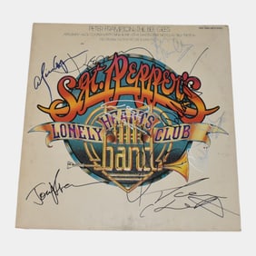 Sergeant Peppers Lonely Hearts Club Band 2LP Signed Alice Cooper, Aerosmith, Bee Gees COA