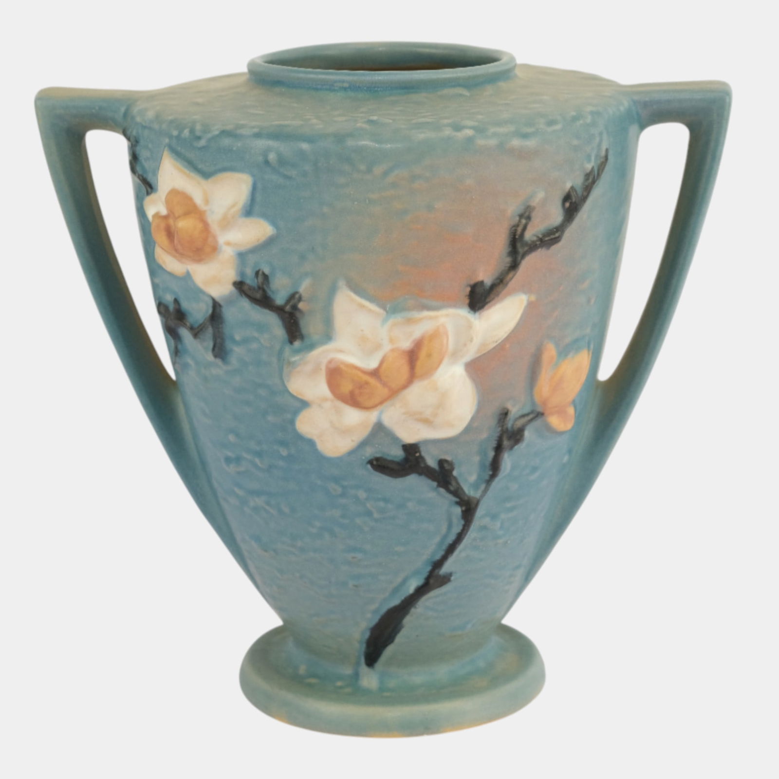 Roseville Magnolia Blue 1943 Mid Century Modern Art Pottery Ceramic Vase 94-9: Roseville Magnolia Blue 1943 Mid Century Modern Art Pottery Ceramic Vase 94-9 Beautiful Roseville Magnolia vase with a soft blue ground highlighted by raised white blossoms and brown branches. The gen