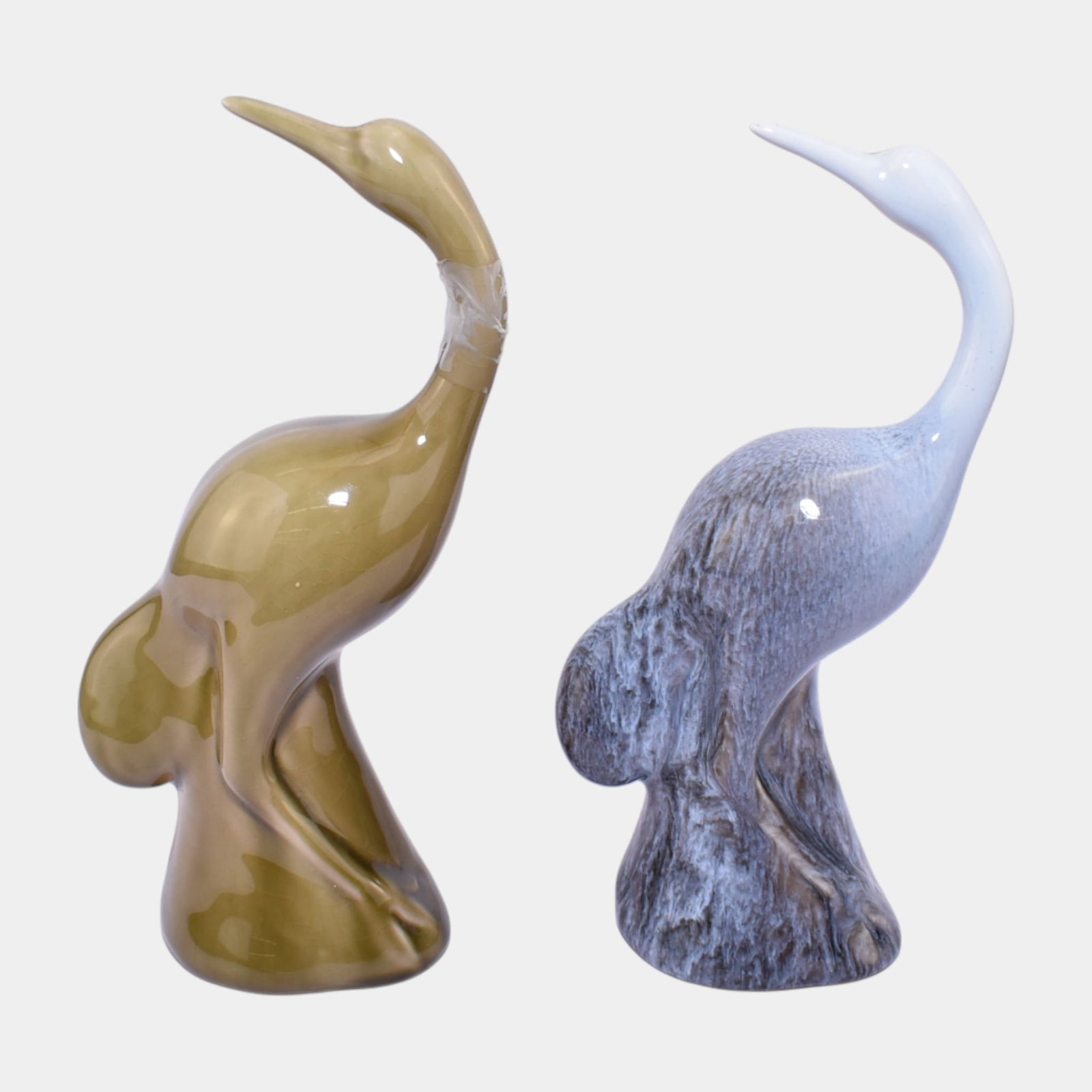 Rookwood 1951 Mid Century Modern Pottery Blue Green Egret Bird Figurines 6972: Rookwood 1951 Mid Century Modern Pottery Blue Green Egret Bird Figurines 6972 Blue bird is in excellent condition. Green bird has broken neck. No other chips, cracks, damage or repair of any kind. Bot