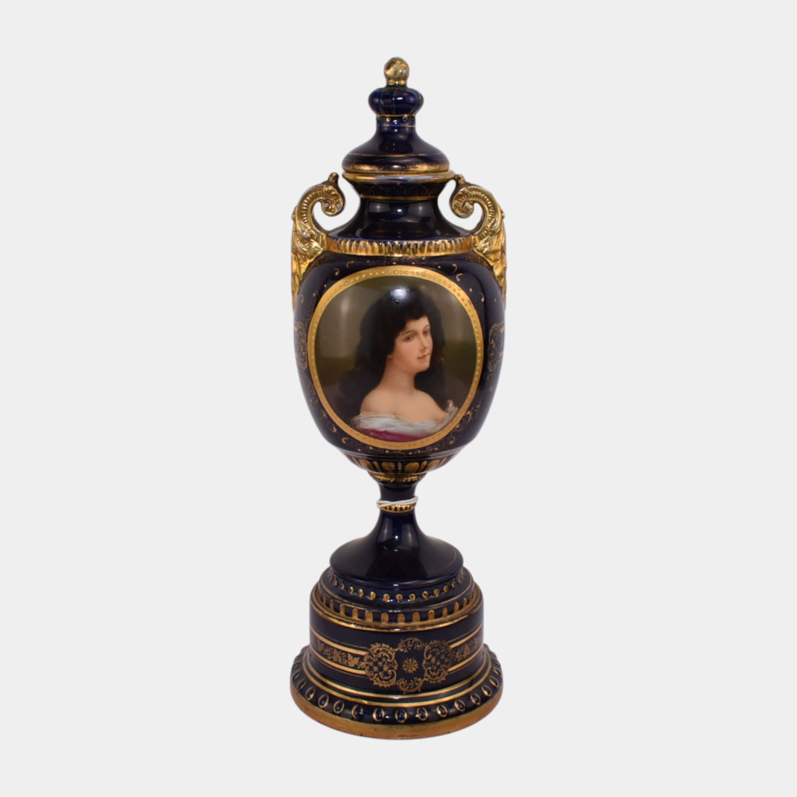 Royal Vienna Austrian Cobalt Blue Porcelain Woman Portrait Lidded Urn Vase: Royal Vienna Austrian Cobalt Blue Porcelain Woman Portrait Lidded Urn Vase Lavishly ornate and classically elegant, this late 19th-century Turn Wien urn-form vase features a finely painted portrait me