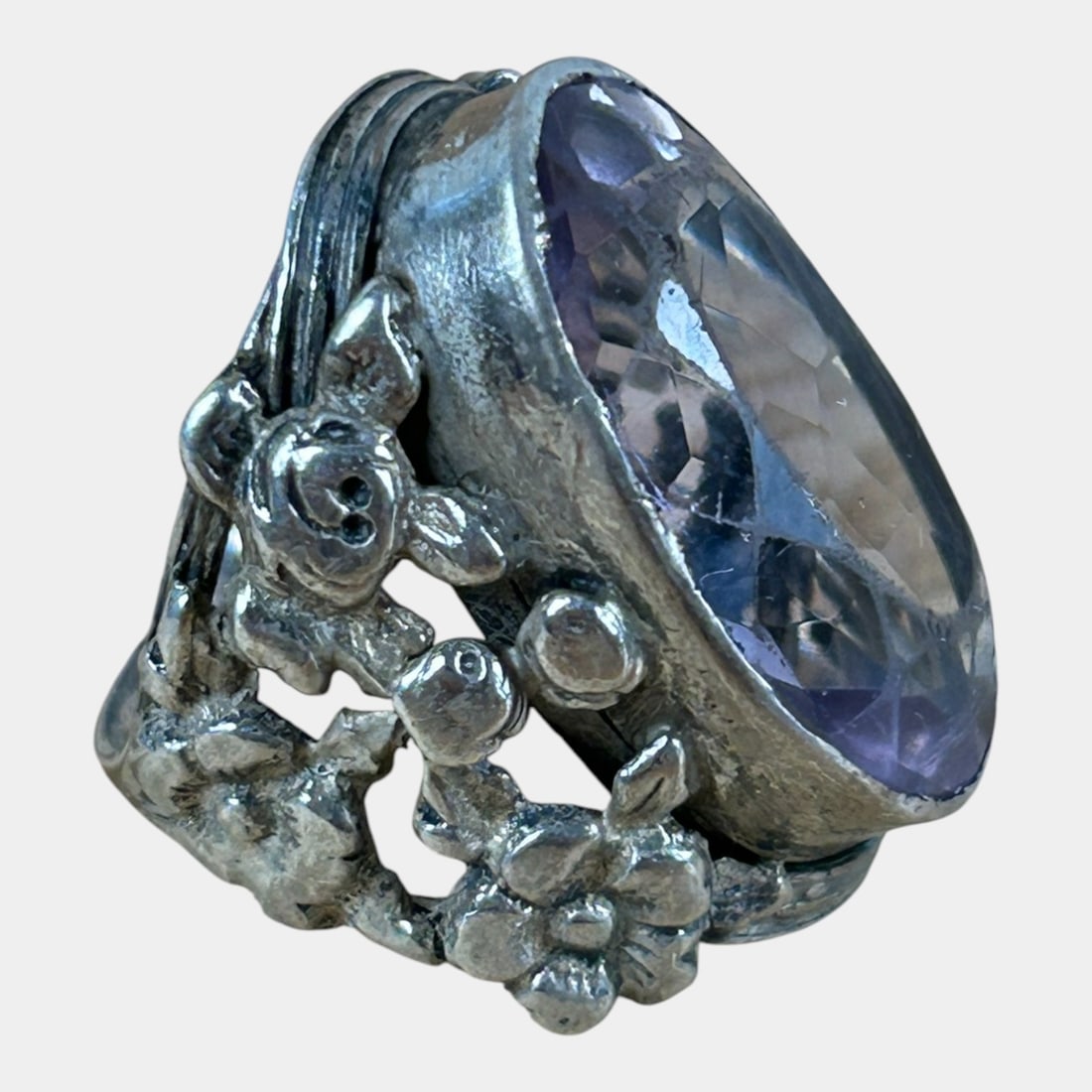 Danish Sterling Silver 925 Art Nouveau Floral Vine Mounted Amethyst Ring Size 4: Elegantly sculpted and richly artisanal, this Danish sterling silver ring showcases an ornate floral mount wrapped around a large faceted amethyst, creating a bold, romantic statement piece with