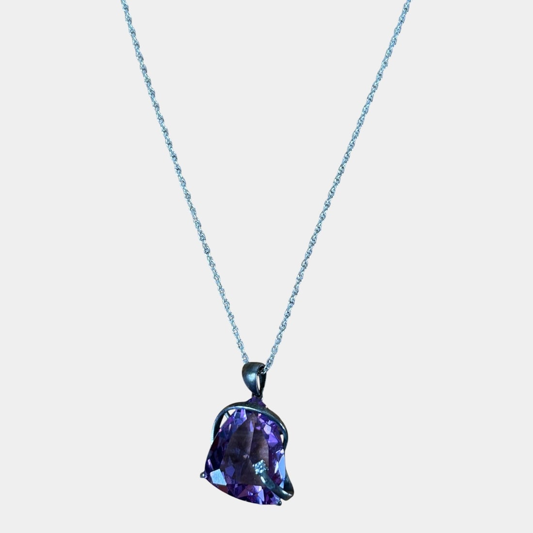 Pica Lela Australian Faceted Purple Crystal Pendant 925 Necklace 24" Long Chain: Elegantly minimal and brilliantly reflective, this modernist Pica Lela pendant features a large faceted crystal suspended in a sculptural sterling silver setting, displaying vibrant iridescent tones a