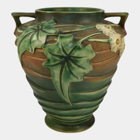 Roseville Luffa Brown Large Vase 689-8