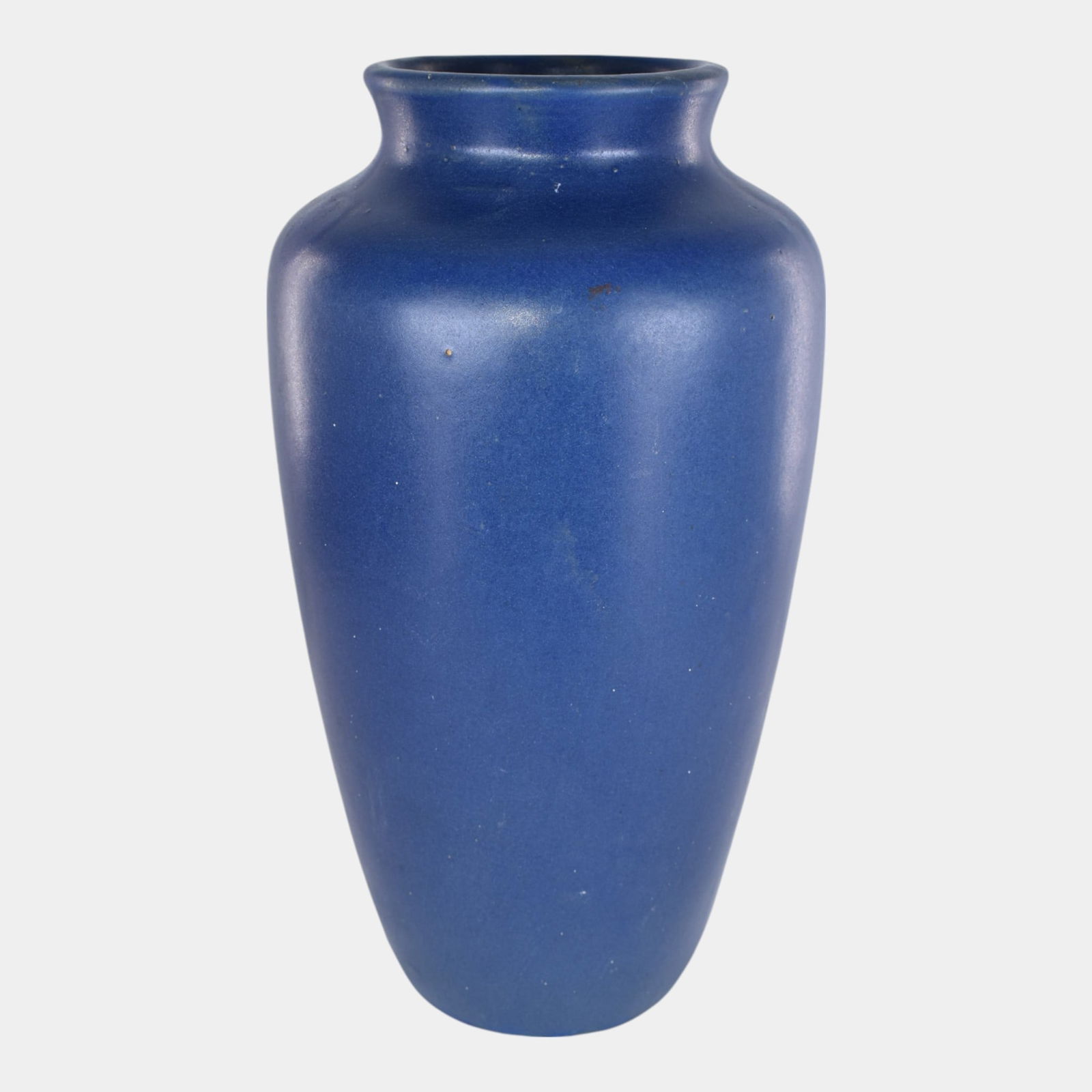 Zanesville Stoneware 1930s Vintage Art Pottery Matte Blue Vase 37: Professional, fast, and affordable in house shipping available for all items. Zanesville Stoneware 1930s Vintage Art Pottery Matte Blue Vase 37 Matte blue glaze over a tall arts and crafts vase. Exce
