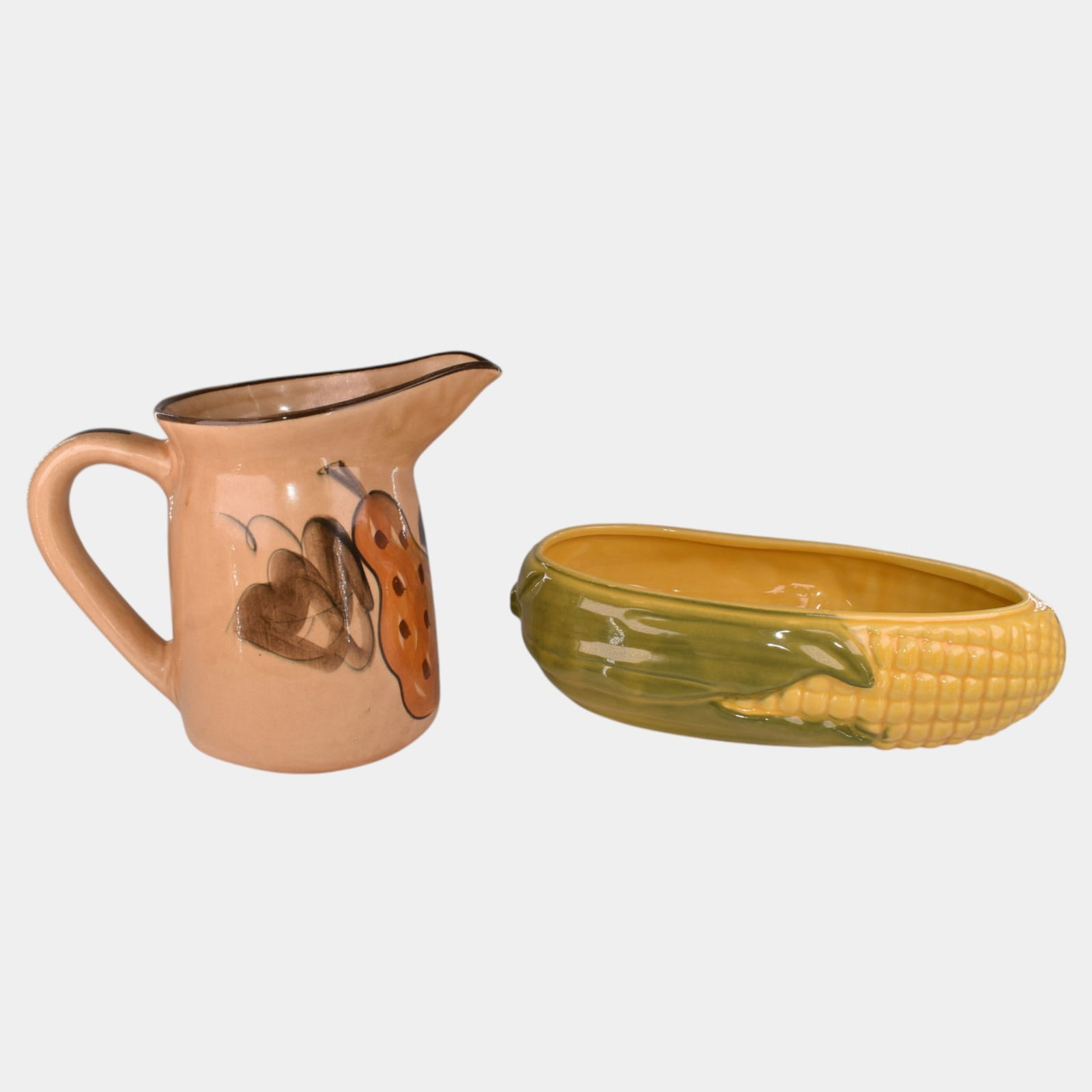 Shawnee Corn Bowl And Los Angeles Pottery Pitcher (1 of 6)