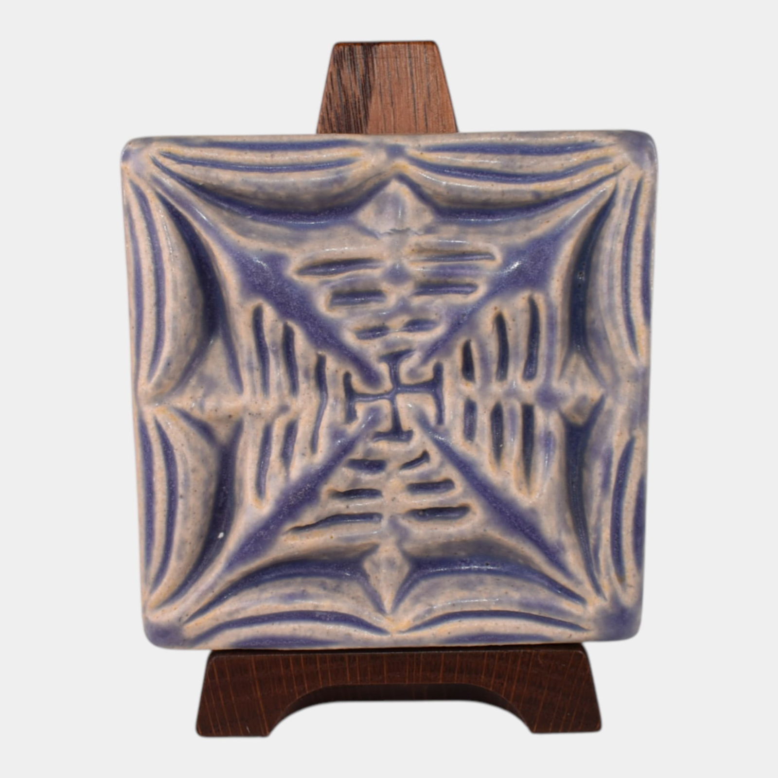 Pewabic Pottery Blue White Spiderweb Ceramic Tile Ephraim Oak Stand (1 of 8)