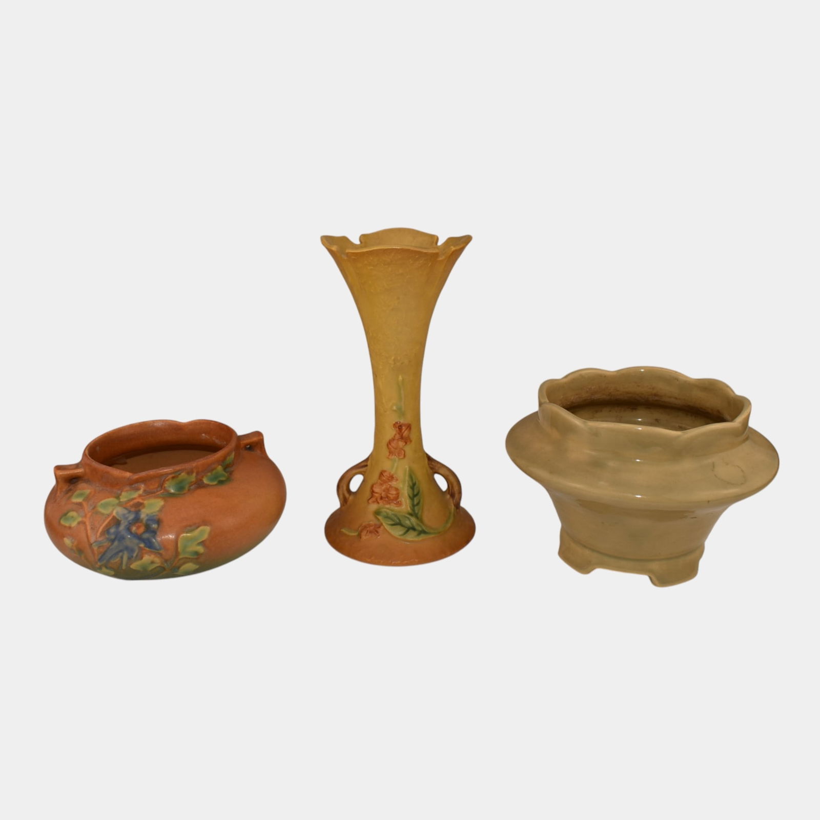 Roseville Bittersweet Columbine Mayfair Pottery Vases (1 of 6)