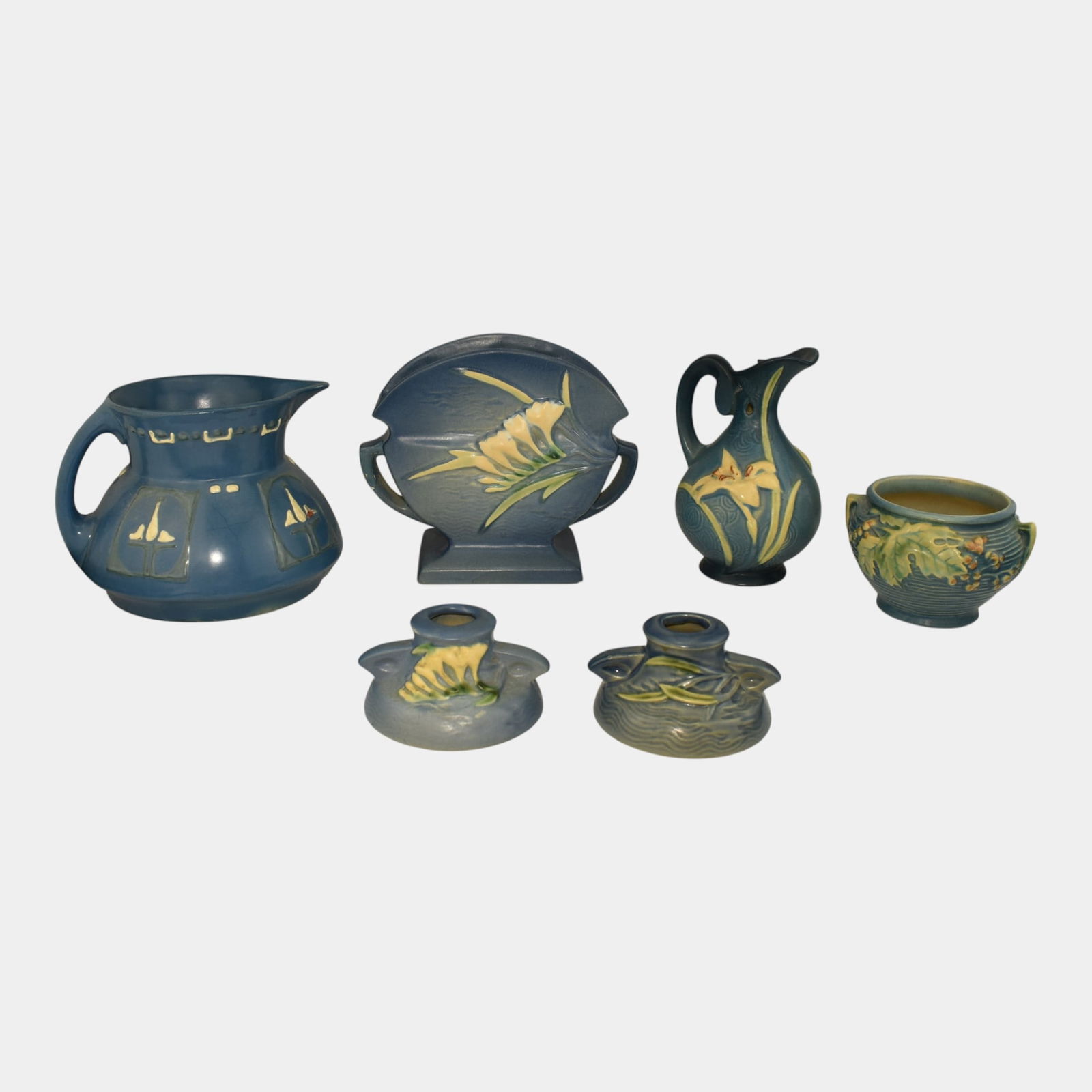 Roseville Zephyr Lily Bushberry Freesia Aztec Pitchers Vases Candle Holders (1 of 12)