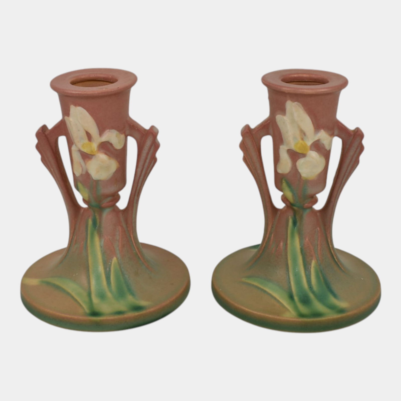 Roseville Iris Pink Art Deco Pottery Candle Holders 1135-4 (1 of 6)