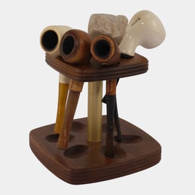 Longchamp, Mastercraft, and Other Assorted Pipes With Multi Pipe Wooden Stand