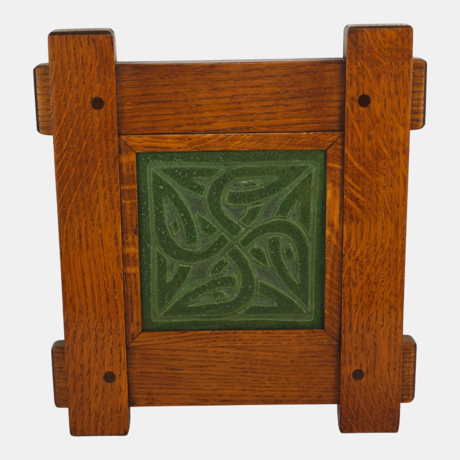 Ephraim Faience 2002 Art Pottery Green Arts And Crafts Framed Celtic Knot Tile (1 of 2)