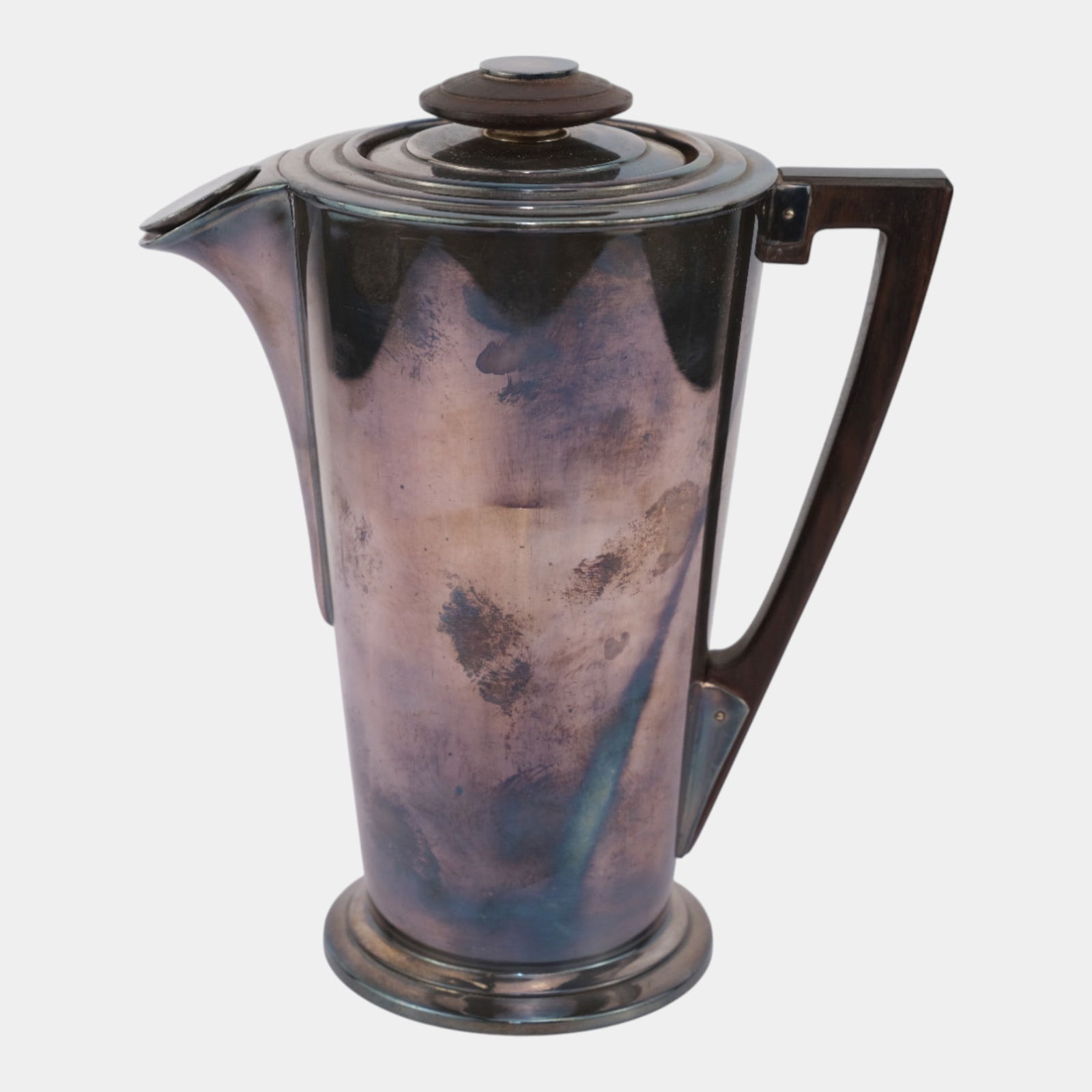 Meriden S P Co. Ile De France 1930s Art Deco Metal Cocktail Shaker Pitcher: We offer affordable in-house shipping on all items. Meriden S P Co. Ile De France 1930s Art Deco Metal Cocktail Shaker Pitcher Sleekly architectural and boldly streamlined, this Art Decoâ€“er