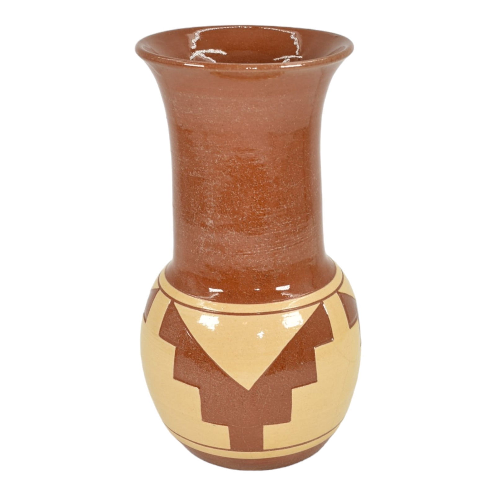 Pine Ridge Sioux Dakota Pottery Hand Made Geometric Design Brown Vase Cottier: We offer affordable in-house shipping on all items. Pine Ridge Sioux Dakota Pottery Hand Made Geometric Design Brown Vase Cottier Tall and attractive vase with a Native American stair design. Excelle