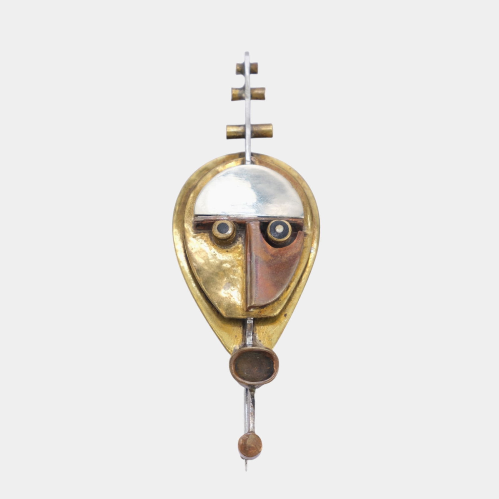 Peter Macchiarini (1909-2001) Mixed Metal Mid Century Modernist "Masks" Brooch: We offer affordable in-house shipping on all items. Peter Macchiarini (1909-2001) Mixed Metal Mid Century Modernist "Masks" Brooch Peter Macchiarini: â€œMASKSâ€? of Mixed Metal and Hards