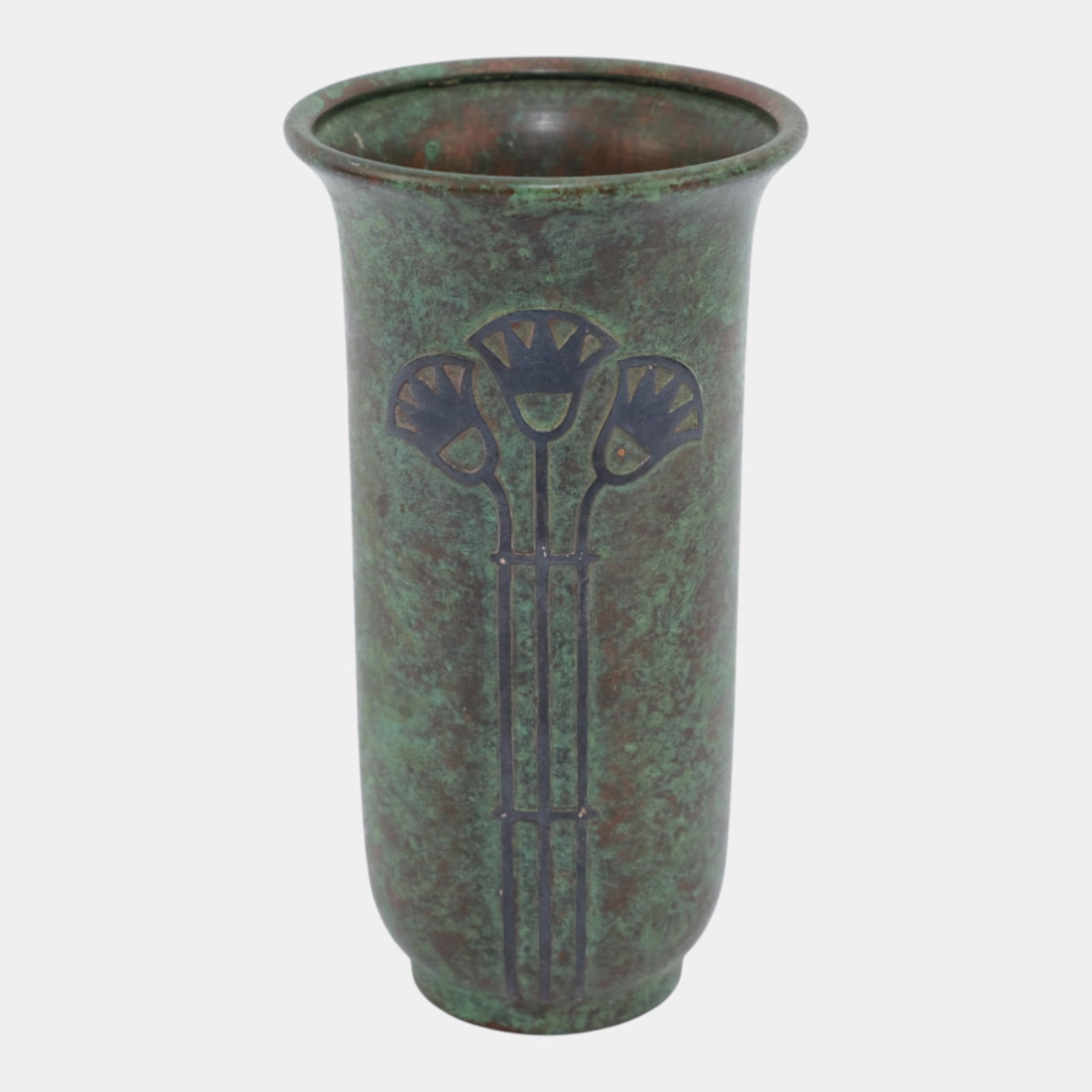 Silver Crest Early 1900s Art Nouveau Sterling Silver On Bronze Floral Vase 1087: We offer affordable in-house shipping on all items. Silver Crest Early 1900s Art Nouveau Sterling Silver On Bronze Floral Vase 1087 Richly patinated and elegantly vertical, this Art Nouveau bronze va