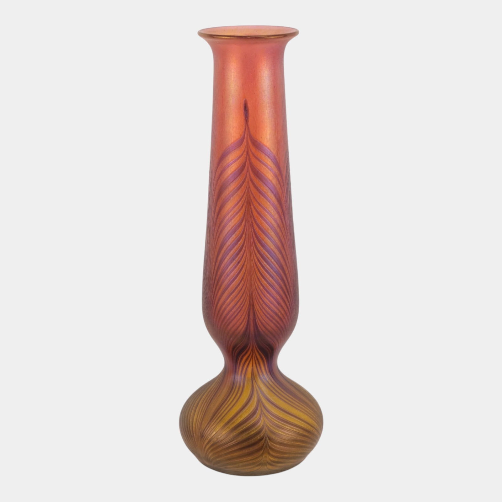 Vaclav Stepanek Czech Iridized Pink Pulled Feather 11.5" Tall Art Glass Vase (1 of 4)