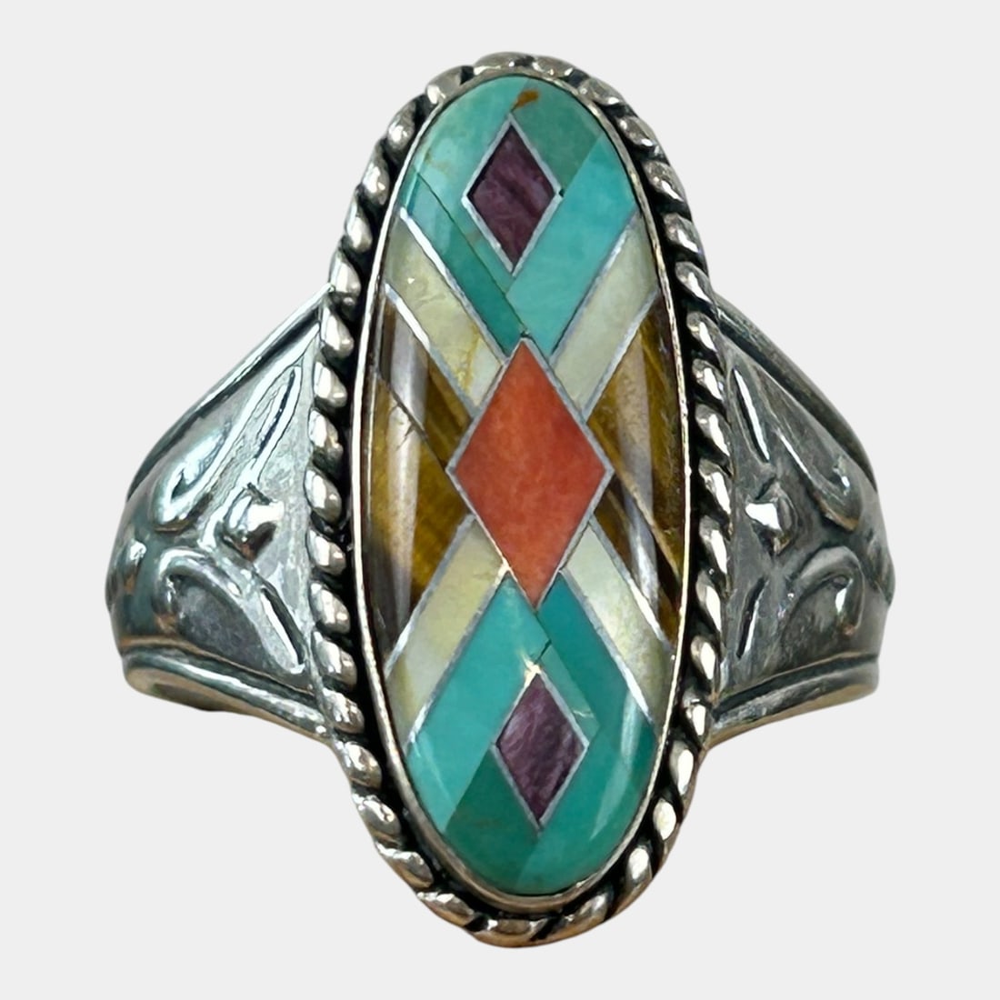Carolyn Pollack Sterling Silver Southwestern Inlaid Stone Braid Bezel Ring Size 9: We offer affordable in-house shipping on all items. Boldly graphic and richly colorful, this Southwestern-style sterling silver ring features geometric stone inlay in turquoise, coral, and purple hue