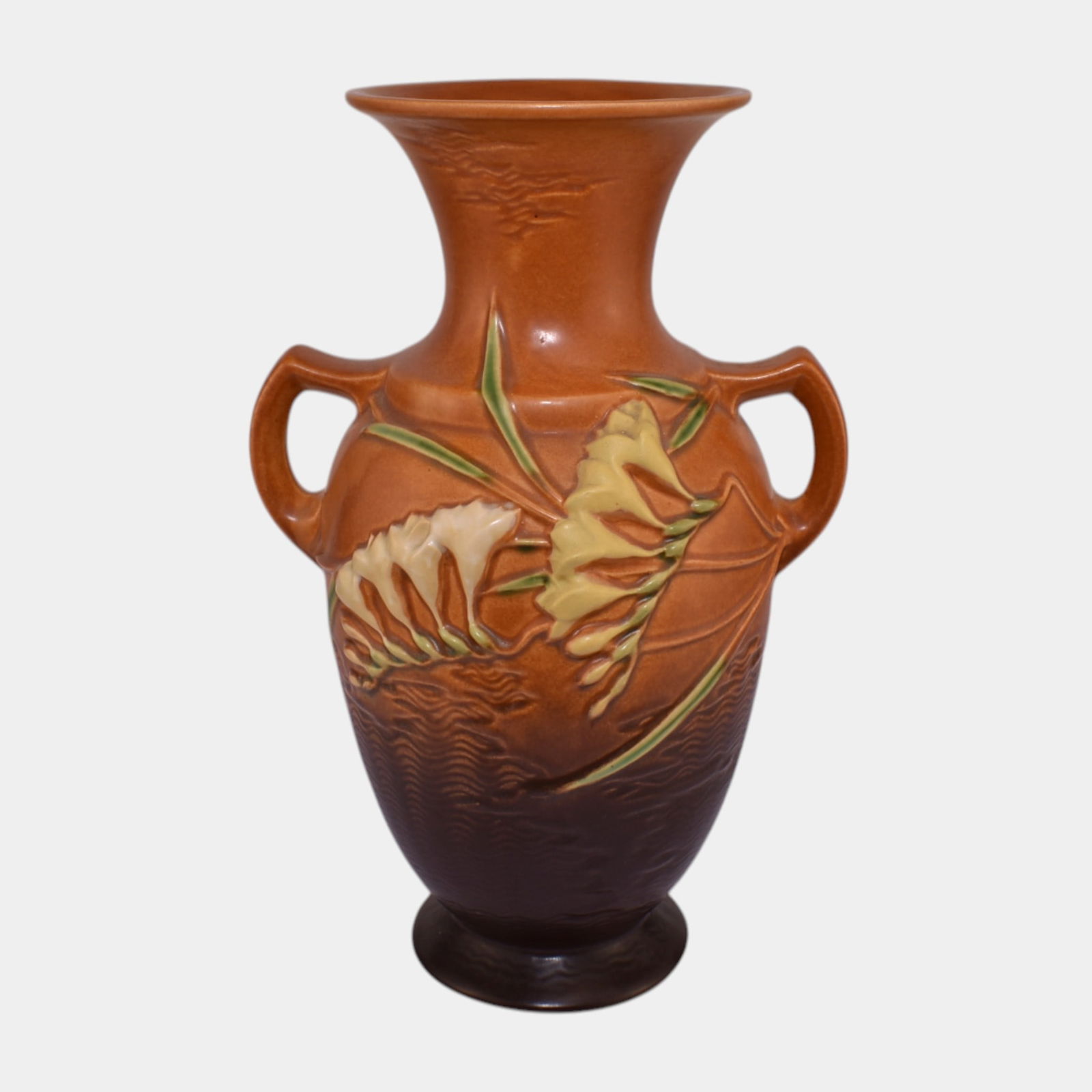 Roseville Freesia Vintage Art Pottery Ceramic Handled Vase (1 of 3)