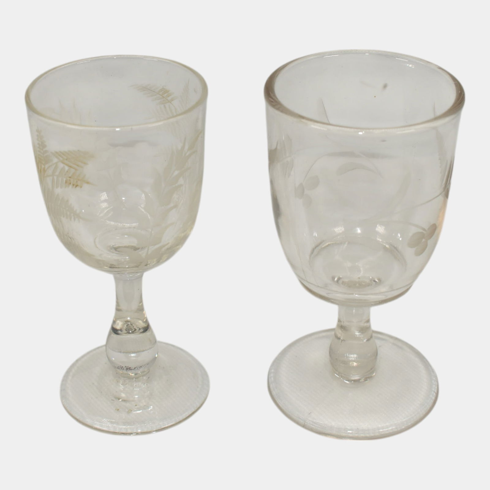 Vintage Depression Glass Small Etched Wine Glasses (1 of 3)