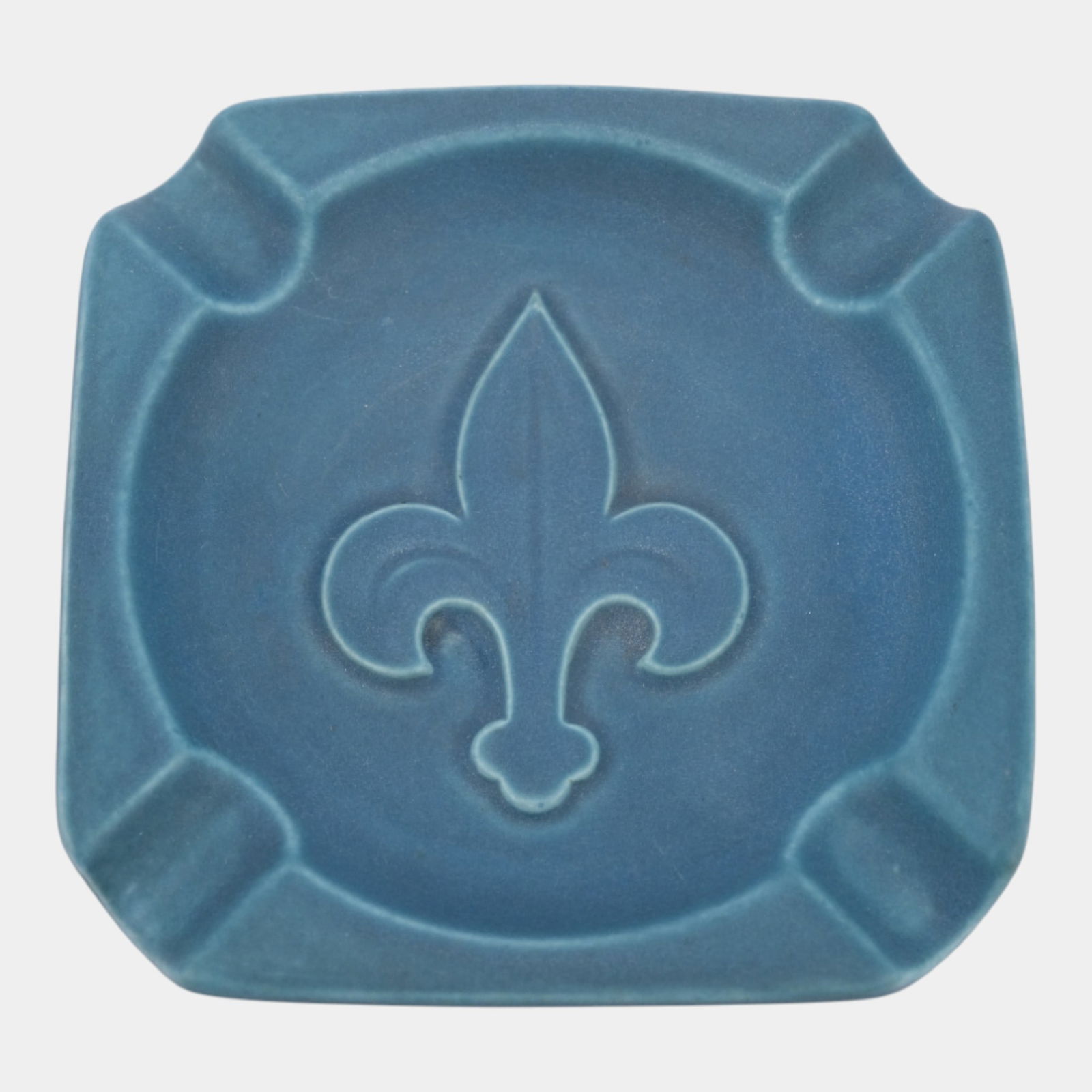 Rookwood Pottery 1909 Arts And Crafts Matte Blue Fleur De Lis Ash Tray 1713 (1 of 6)