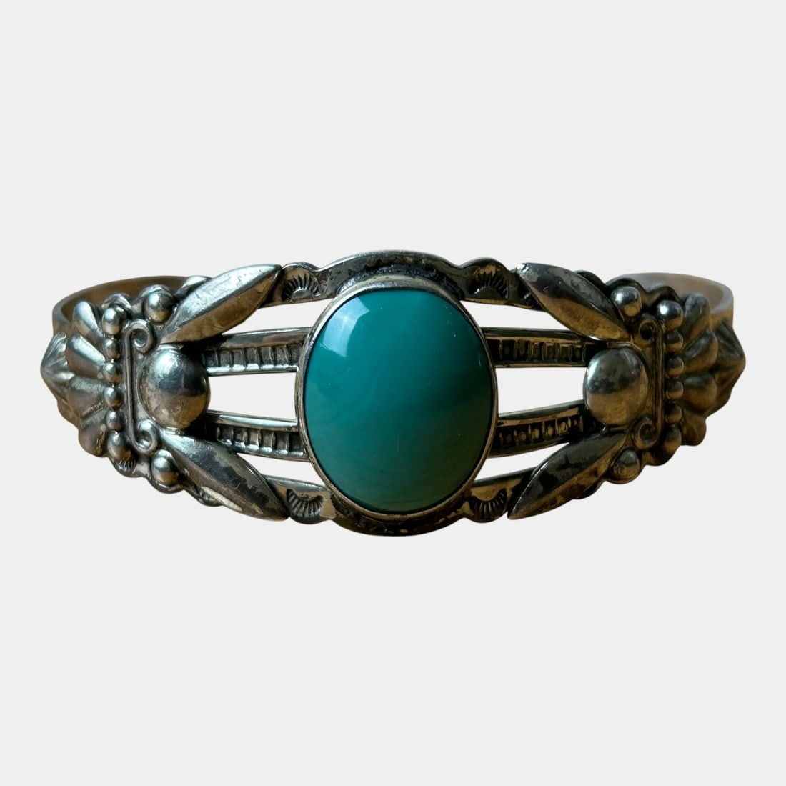Kay Johnson Sterling Silver & Turquoise Cabochon Ornately Decorated Bracelet Cuff: We offer affordable in-house shipping on all items. Hand-crafted Kay Johnson sterling silver cuff bracelet centered by a vivid turquoise cabochon. The wide band is richly worked with applied beads, l