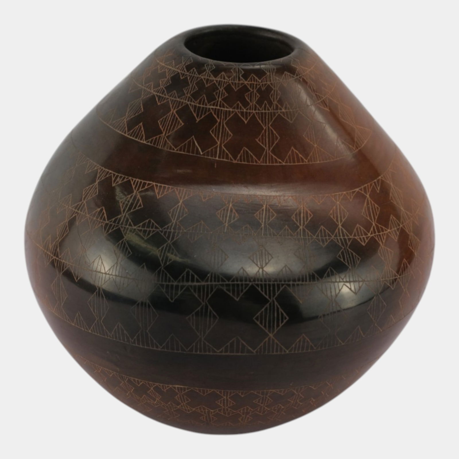 Polly Rose Folwell Santa Clara Pueblo Native American Sgraffito Carved Vase Oblong Jar Vase (1 of 7)