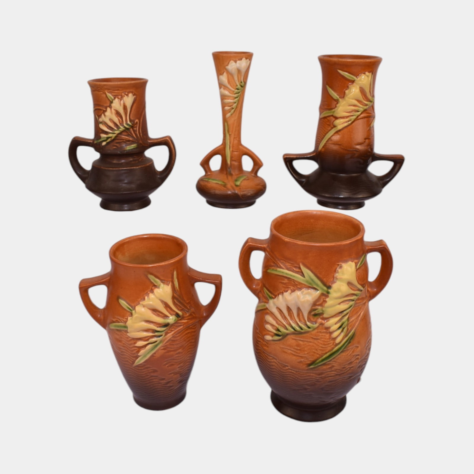 Roseville Freesia Lot Of Five Vintage Art Pottery Vases (1 of 4)