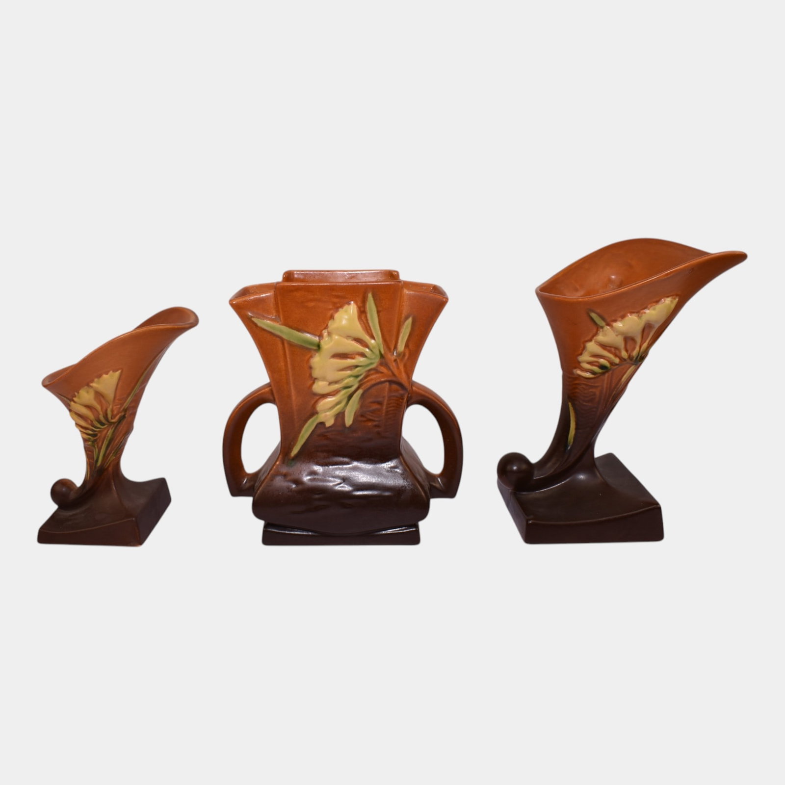 Roseville Freesia Lot Of Three Vintage Art Pottery Cornucopia Vases (1 of 3)